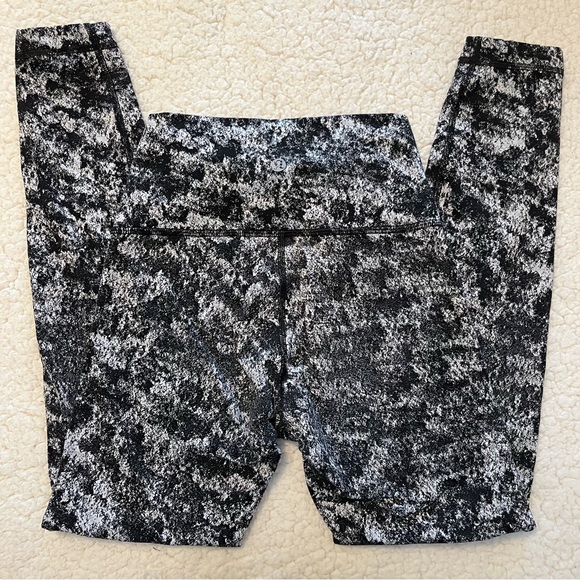 Wunder Under High-Rise Tight 28” *Luxtreme - Picture 2 of 2